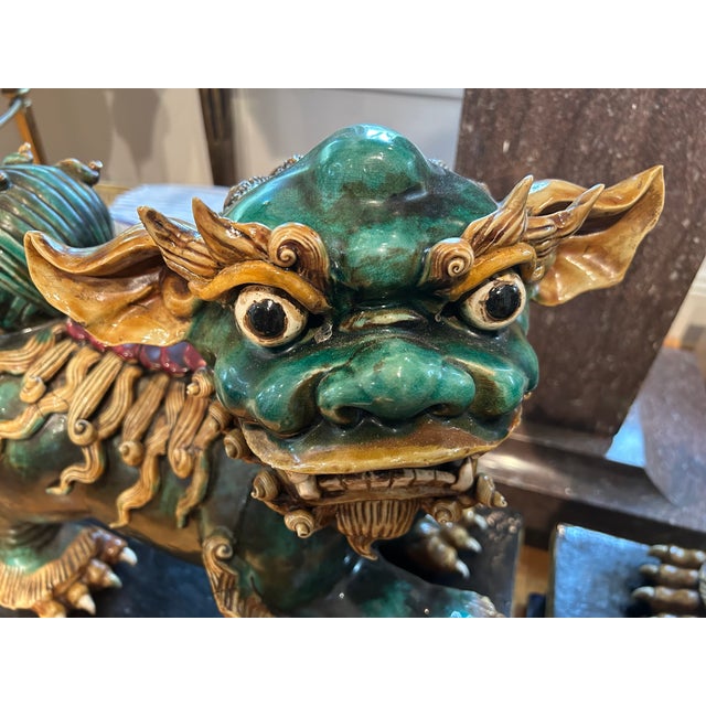 Green Pair of 19th Century Chinese Foo Dogs on Stands For Sale - Image 8 of 10