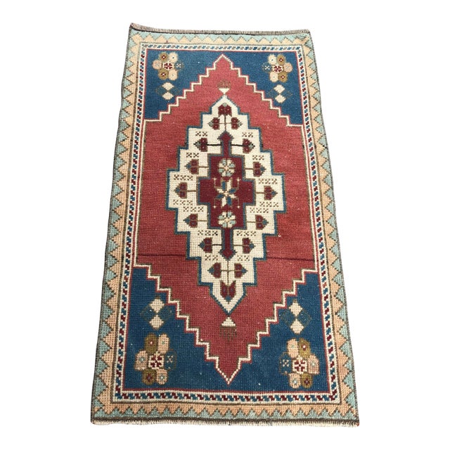 Vintage Decorative Handknotted Rug- 1′10″ × 3′7″ For Sale