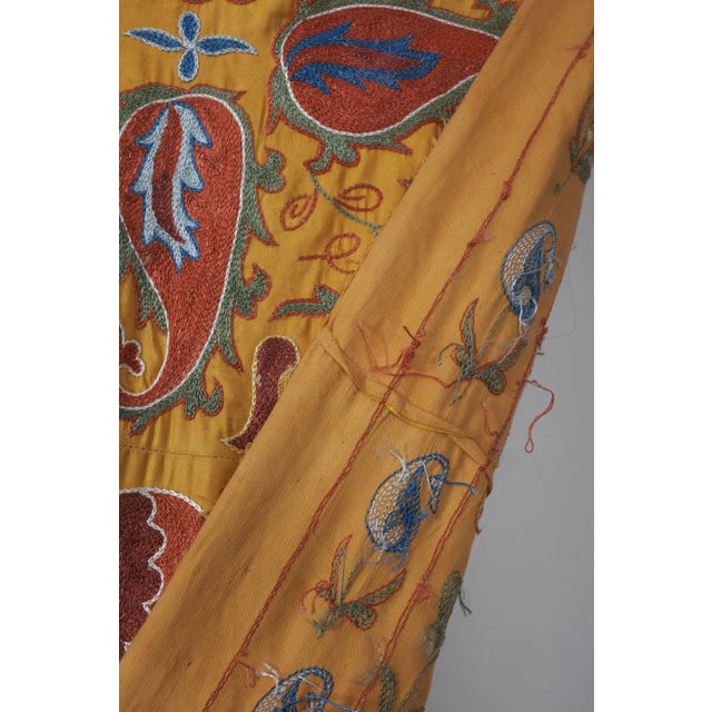 Silk Suzani From Samarkand, Uzbekistan, Early 20th Century For Sale - Image 11 of 12