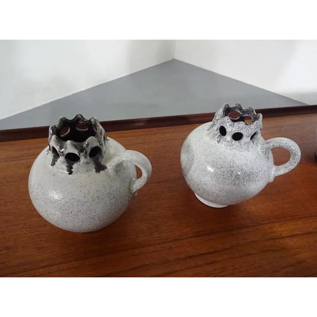Vintage White Ceramic Vases by Hans Welling for Ceramano, 1960s, Set of 5 For Sale - Image 10 of 18