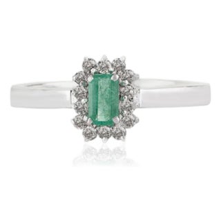 Minimalist 0.28 Carat Emerald Halo Diamond Ring in 925 Silver, Size 6.5 For Sale