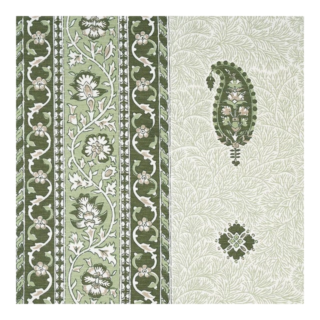 Sample - Schumacher x Mark D. Sikes Ojai Paisley Fabric in Leaf Green For Sale