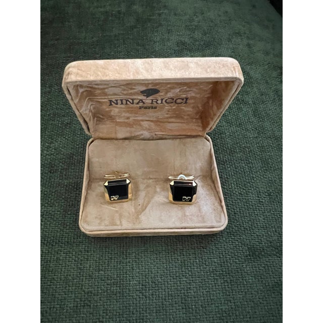 Rare Vintage Nina Ricci Gold & Black Cufflinks Logo Circa "1980" Original Case For Sale In New York - Image 6 of 18