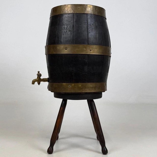 Early 20th Century English Brass-Bound Oak Barrel on Stand For Sale - Image 3 of 13