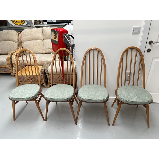 Blonde High Hoop Dining Chairs from Ercol, 1970s, Set of 4 For Sale - Image 12 of 12