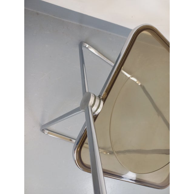 Vintage Plia Folding Chair in Chrome and Smoked Acrylic Glass by Giancarlo Piretti for Castelli, 1970s For Sale - Image 14 of 15