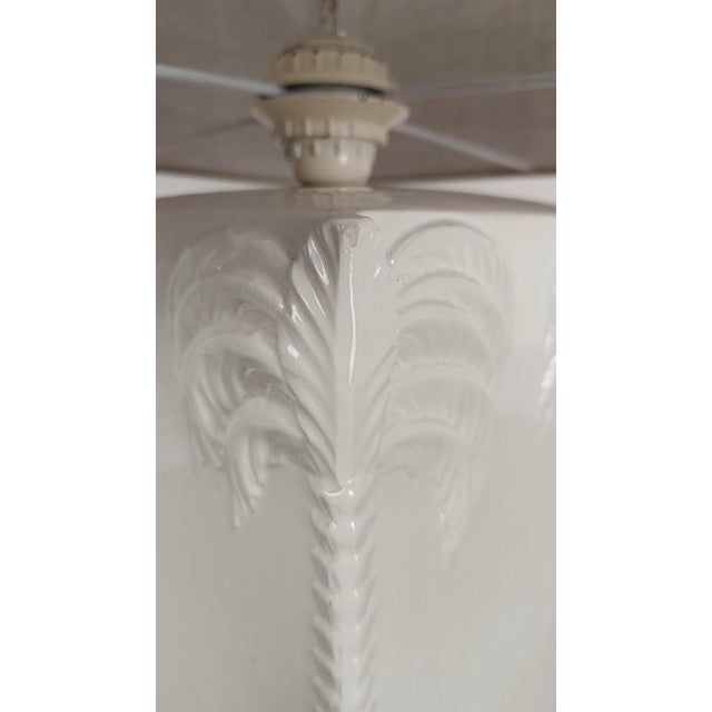White Ceramic Table Lamp with with Palm Tree Decor in the style of Vivai del Sud, 1970s For Sale - Image 4 of 18