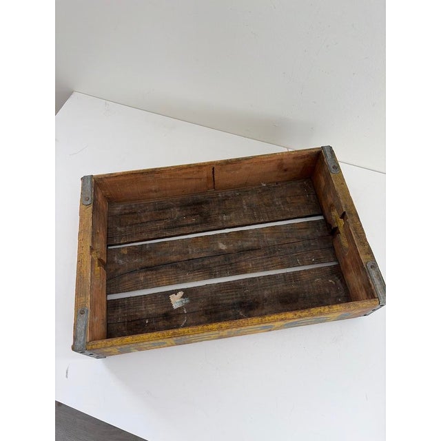 Vintage Pepsi Wooden Bottle Crate – Yellow & Blue Advertising Date: Circa 1940s–1950s Origin: United States (regional...