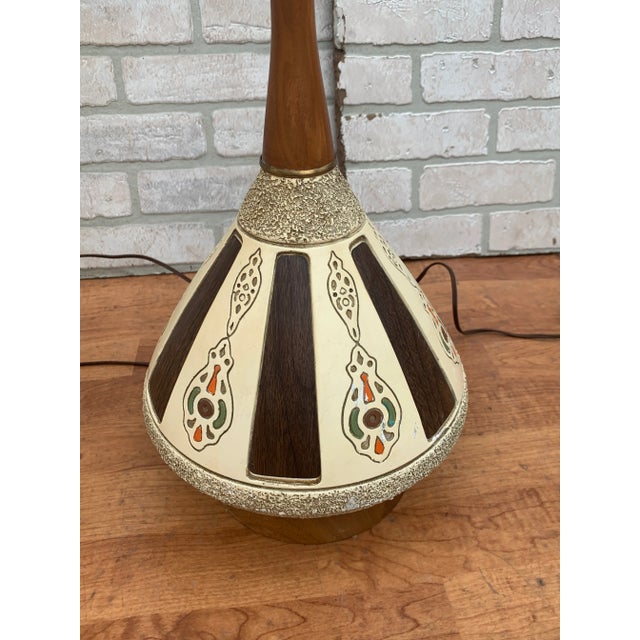 Mid Century Modern Table Lamps - Pair For Sale - Image 4 of 10