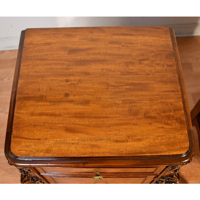 We are pleased to offer this beautiful pair of French nightstands from the 1930. This pair is made of satinwood, featuring...