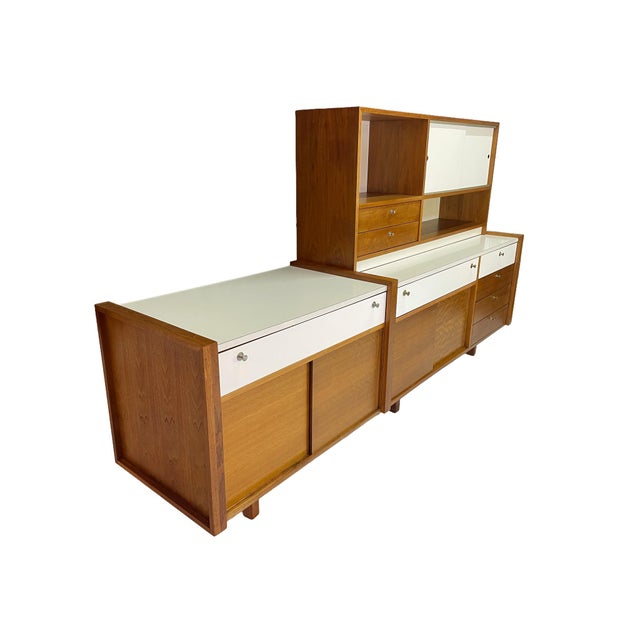 Mid-Century Modern Brown Saltman Walnut Modular Wall Unit Attributed to Martin Borenstein, 1960s For Sale - Image 3 of 18
