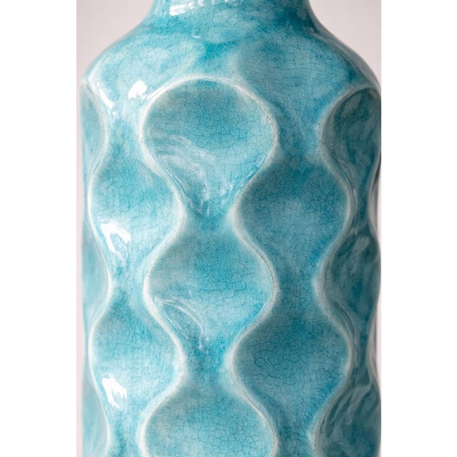 Late 20th Century Tall Coastal Breeze Turquoise Crackle Glaze Vase – Sculptural Wavy Form Ceramic Vessel, 17” H For Sale - Image 4 of 4