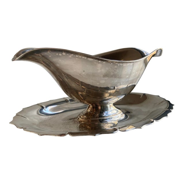 Vintage International Silver Plate Gravy Boat For Sale