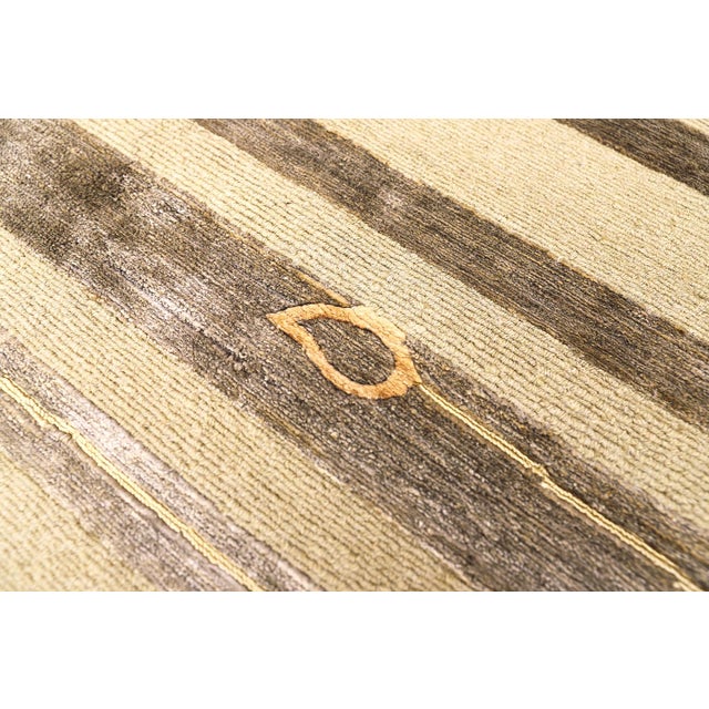 Hand-Knotted Modern Tibetan Wool & Silk Geometric Rug in Gold & Olive Green For Sale - Image 9 of 10