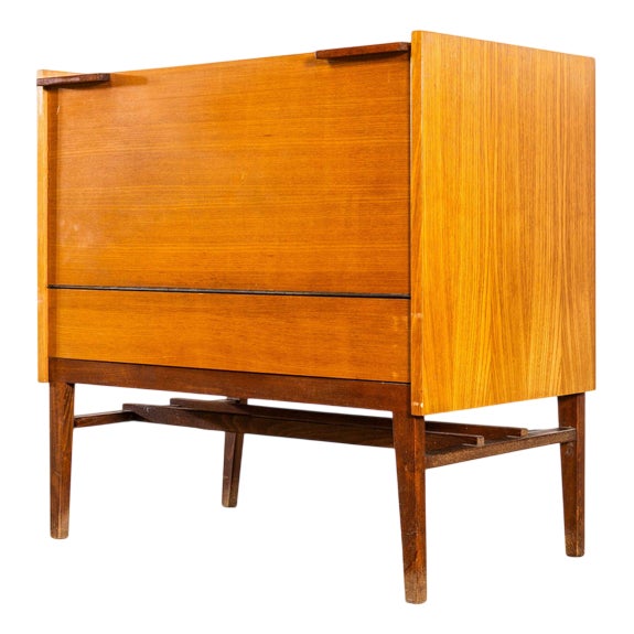 Small Birch Blanket Box Cabinet from Tatra Pravenec, 1950s For Sale