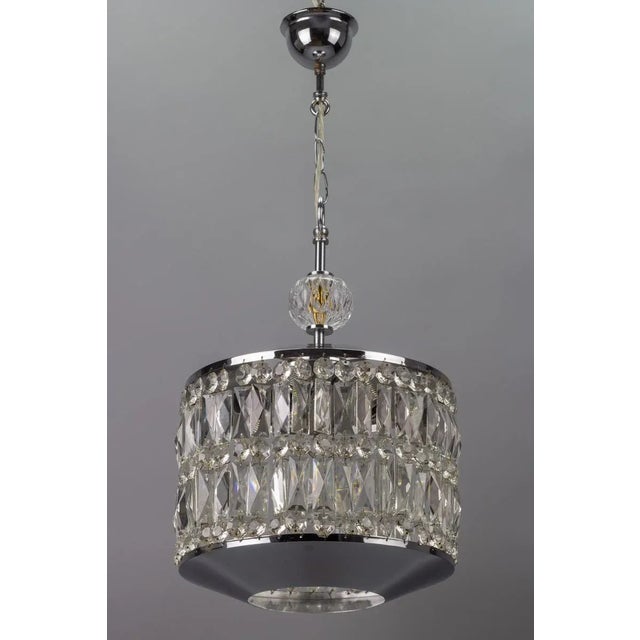 Mid-Century Modern Crystal Glass and Chrome Pendant Lamp For Sale - Image 17 of 18