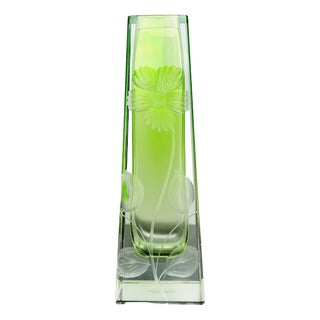 20th Century Green Uranium Art Glass Vase with Hand-Engraved Floral Décor from Moser Karlsbad, Czechoslovakia For Sale