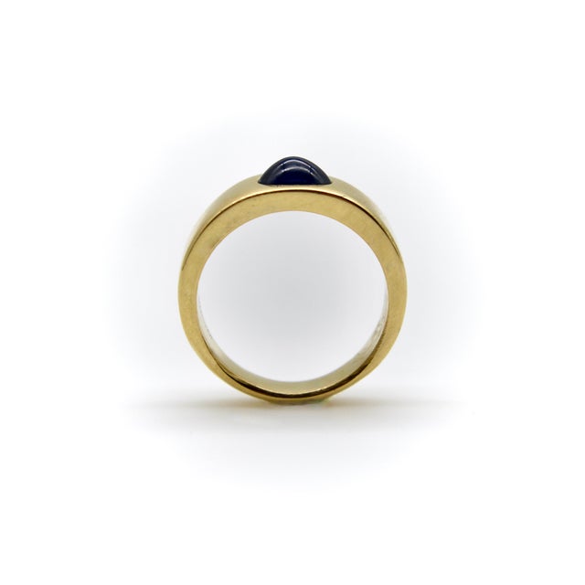 Gold Vintage 18k Gold Tiffany & Co. Sapphire Cabochon Cigar Band Ring, Size 9.5 For Sale - Image 8 of 10
