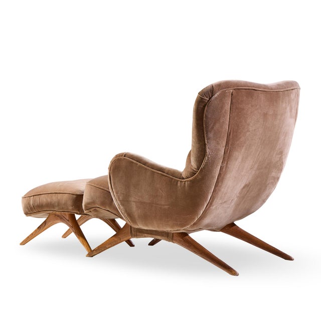 Mid 20th Century Vladimir Kagan for Dreyfuss Mid Century Highback Barrel Lounge Chair With Ottoman For Sale - Image 5 of 9