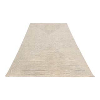 Rh Ellipse Wool Rug – 10' × 14' Cream | Hand-Knotted | Sculptural High-Low Texture For Sale