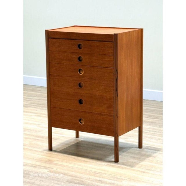 Mid-Century British Chest of Drawers from Wrighton For Sale - Image 10 of 10