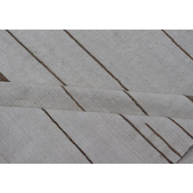 2020s Oversized Afghan Flat Weave Kilim With Modern Design in Ivory and Light Brown For Sale - Image 12 of 13