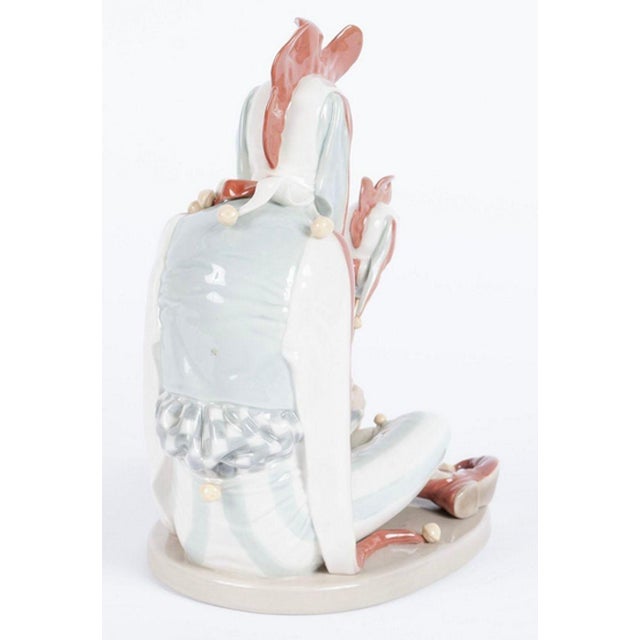 Modern Norman Rockwell Court Jester Statue by Lladró Porcelain, Ltd 1234/5000 For Sale - Image 3 of 7