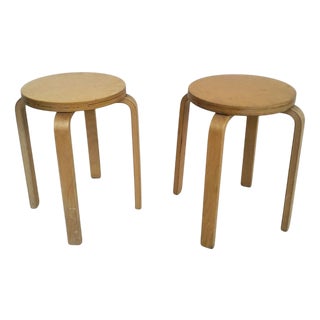 E60 Wooden Stools by Alvar Aalto for Artek, 1960s, Set of 2 For Sale