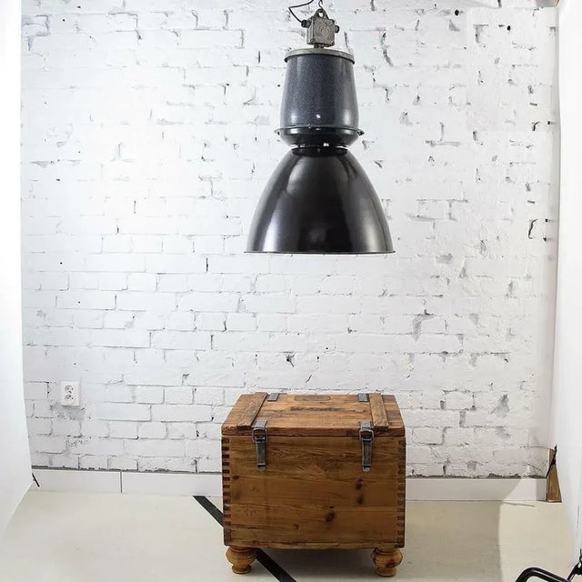 1970s Industrial Black Enameled Lamp from Elektrosvit, 1970s For Sale - Image 5 of 6