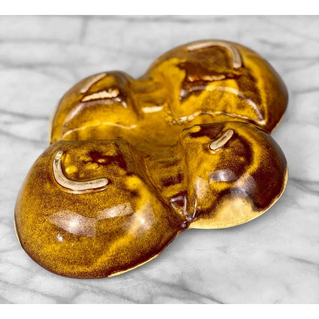 Gold Mid-Century Atomic Orange & Gold Porcelain Sculpted Clover Cigar Ashtray For Sale - Image 8 of 10