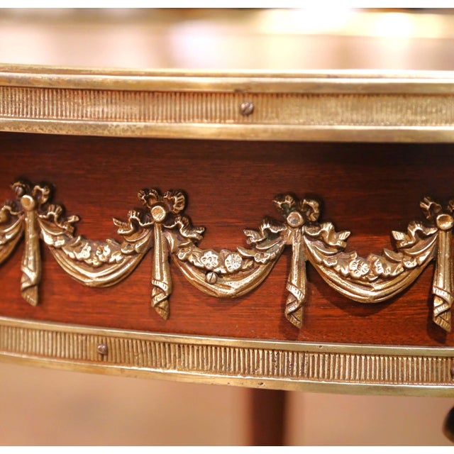 French Louis XVI Mahogany Guéridon With Marquetry Top and Bronze Mounts For Sale In Dallas - Image 6 of 10