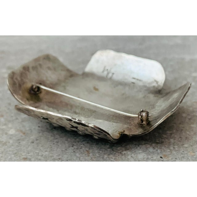 1980’s Dian Malouf Oxidized Sterling & 14k Gold Hammered ‘Signature’ Cross Pin/Brooch, With Beaded Silver Frame & Incised Cross Pattern For Sale - Image 9 of 12