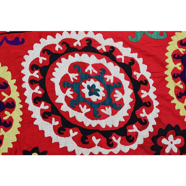 Vintage Hand Embroidered Suzani Wall Hanging, 1920s For Sale - Image 16 of 18