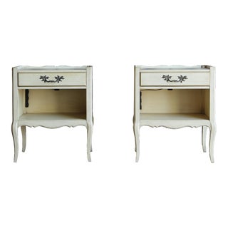 Late 20th Century Henredon French Provincial Night Tables - a Pair For Sale