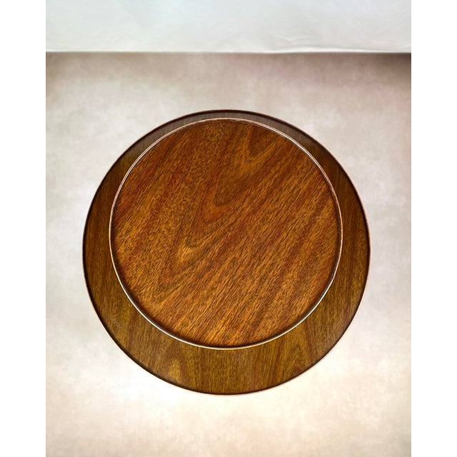 Mid 20th Century Duncan Phyfe Style Two-Tier Piecrust, Dumbwaiter, Table For Sale - Image 4 of 10