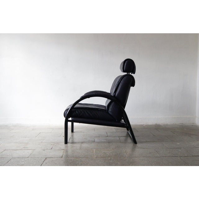 Vintage Italian Lounge Chair in Leather For Sale - Image 6 of 14