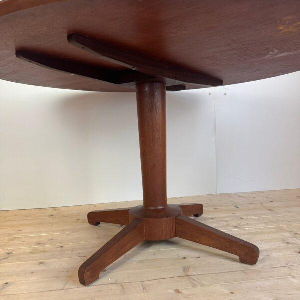 Vintage Danish Round Teak Dining Table, 1960s For Sale - Image 3 of 6