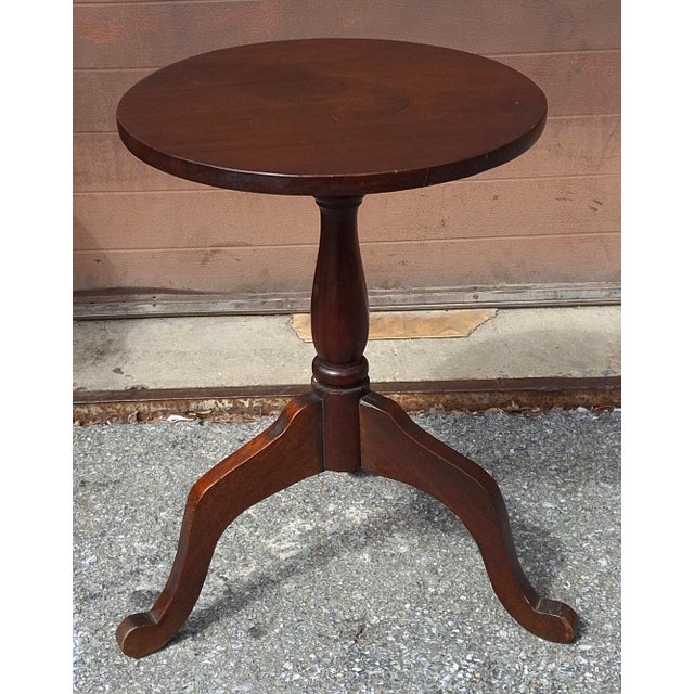 Wood 19th Century American Mahogany Tripod Tilt-Top Candle Stand or Wine Table For Sale - Image 7 of 10