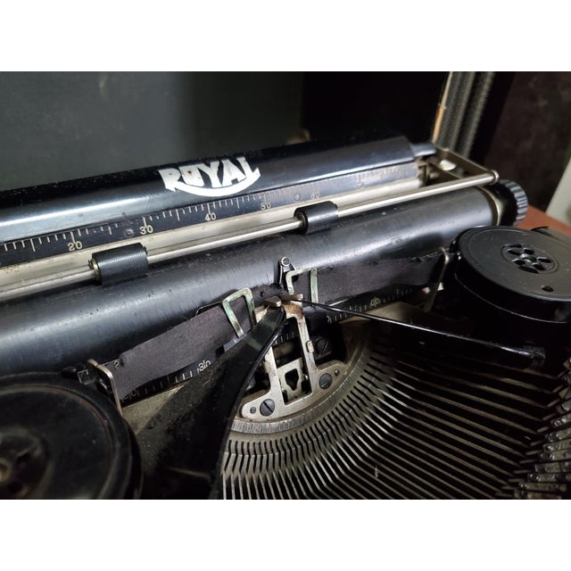 1927 Early Royal Portable Model P Typewriter For Sale - Image 12 of 18