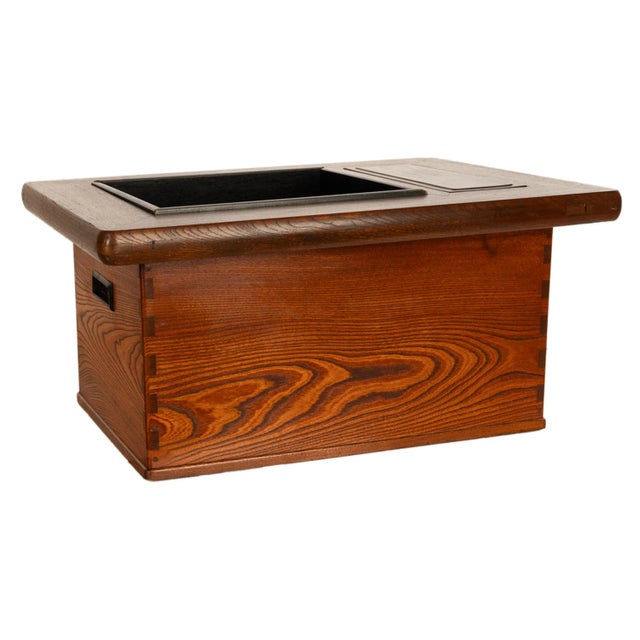 Japanese Antique Japanese Meiji Period Keyaki Wood & Copper Hibachi Brazier Table 1890 For Sale - Image 3 of 13
