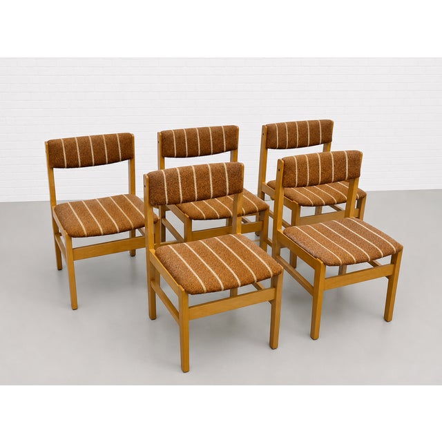 1960s Set of 5 Mid Century Modern Oak Dining Chairs, Made in Denmark, C. 1960s For Sale - Image 5 of 16