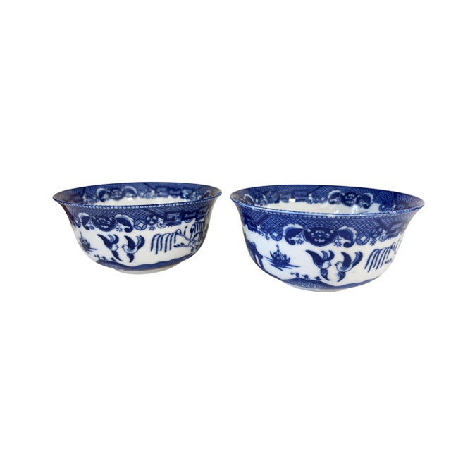 Ceramic Vintage Blue and White Willow Pattern Japanese Decorative Set of 2 Bowls Made in Japan For Sale - Image 7 of 8