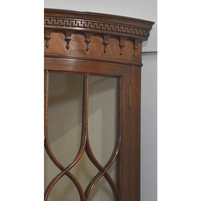 Georgian Style Mahogany Corner Cabinet, 1890s For Sale - Image 10 of 12