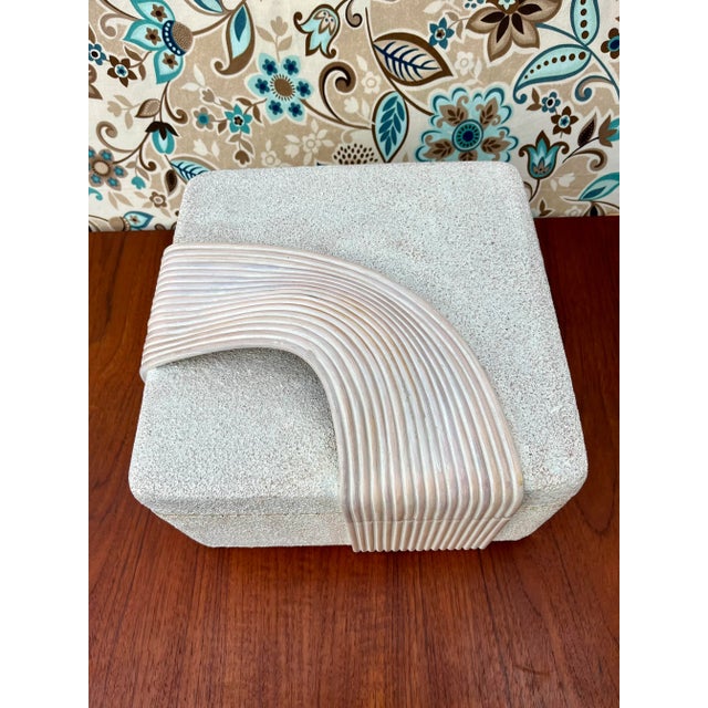 Sculptural Post Modern Jewelry Box in the Betty Cobonpue Style. Circa 1980s For Sale - Image 4 of 12