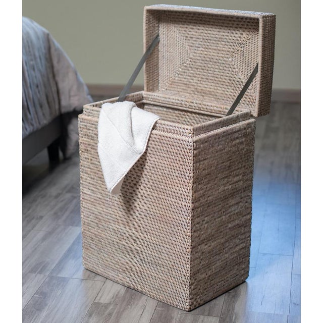 Artifacts Rattan Rectangular Hamper with Hinged Lid in White Wash For Sale In Houston - Image 6 of 7