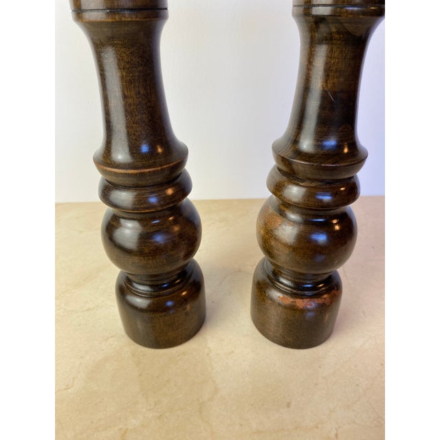Vintage Made in Japan Dark Hardwood Salt & Pepper Mill Set, Turned Wood Grinder Pair For Sale - Image 4 of 9