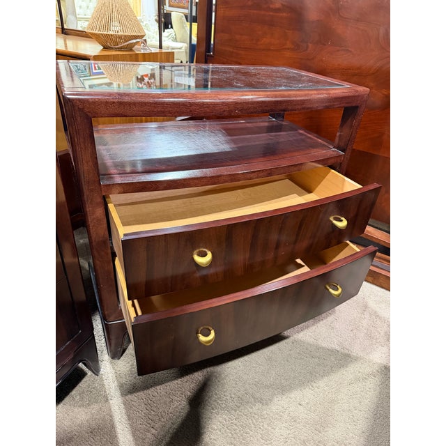 2020s Thomasville Mahogany Nightstand For Sale - Image 5 of 6