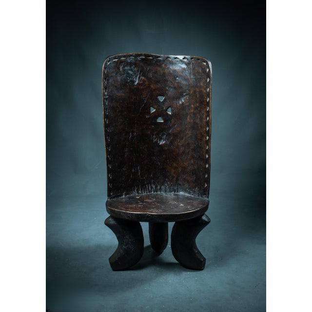 Royal Tanzania Throne in Hand Carved Wood For Sale - Image 5 of 5