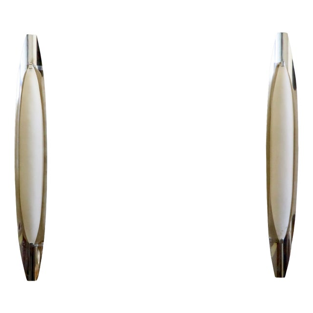 Model 2254 Wall Lights in Crystal and Nickel-Plated Brass by Max Ingrand for Fontana Arte, 1960, Set of 2 For Sale