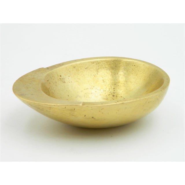 Brass Model 3562 Ashtray by Carl Auböck for Werkstätte Carl Auböck, Vienna, Austria For Sale - Image 12 of 15